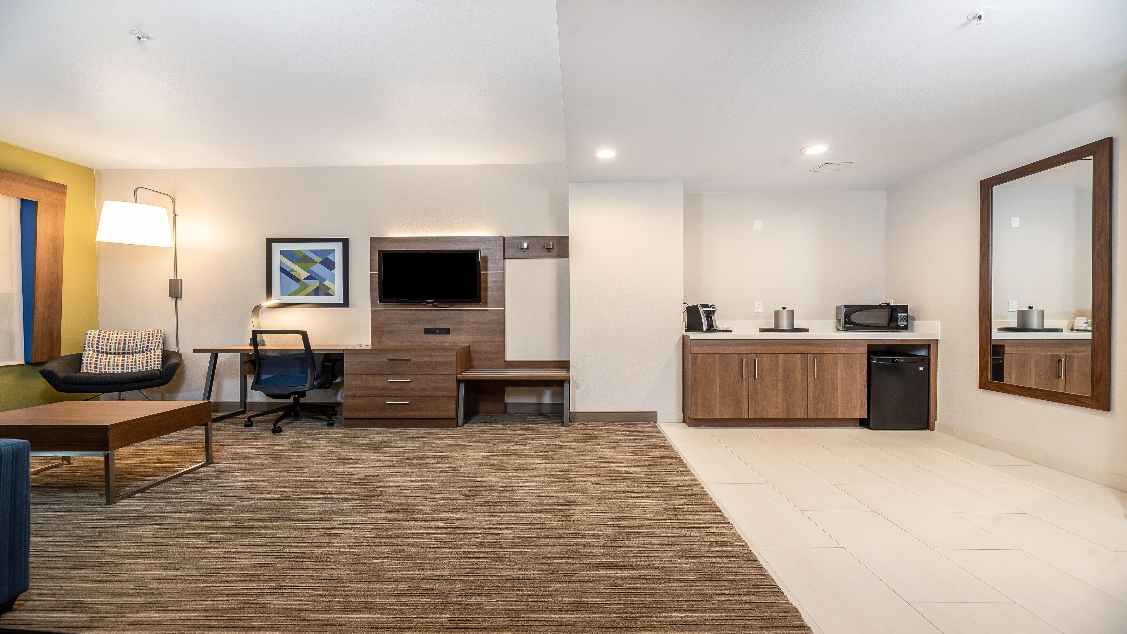 Holiday Inn Express Fremont - Milpitas Central By Ihg Exterior foto